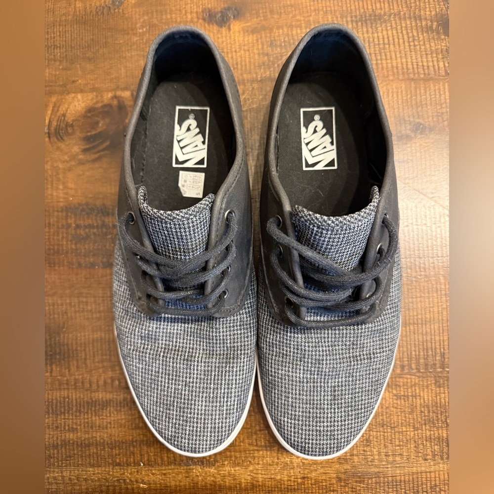 Vans Men's Black and Gray Sneakers